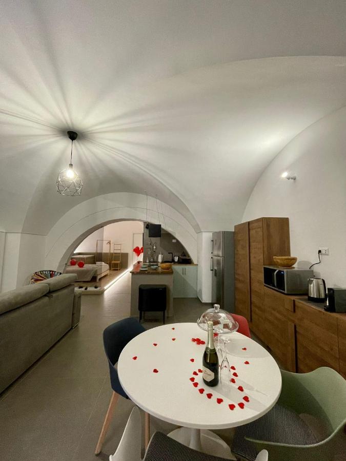 Archome Luxury Apartment Бриндізі Екстер'єр фото